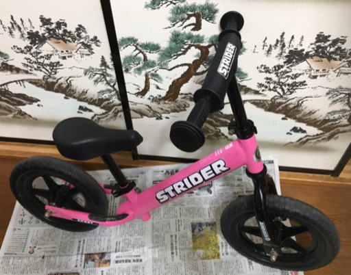 ストライダースポーツモデル ピンク