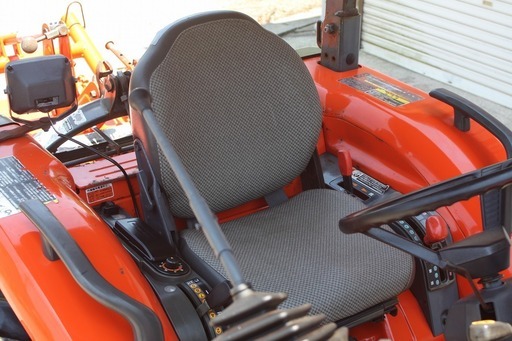 SOLD OUT】クボタ トラクター KL25 25馬力 フロントローダー パワステ