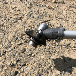 ロビン4スト刈払い機