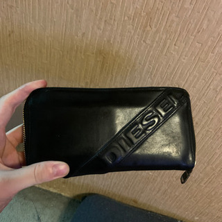 ディーゼルの財布