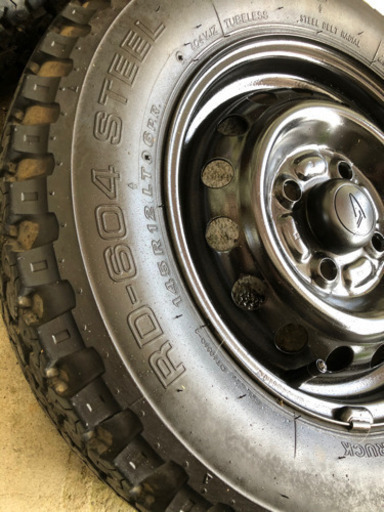 中古12インチ軽貨物軽トラタイヤホイール4本 天願 儀保のタイヤ ホイールの中古あげます 譲ります ジモティーで不用品の処分 中古12インチ軽貨物軽トラタイヤホイール4本 天願 儀保のタイヤ ホイールの中古あげます 譲ります ジモティーで不用品の処分