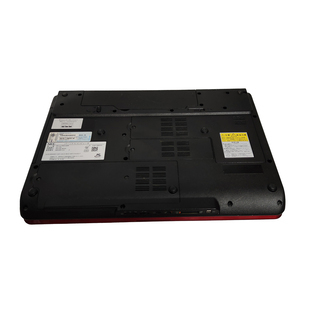 ノートパソコン譲ります。即使える メモリ4G/SSD256G/Core i5/Win10