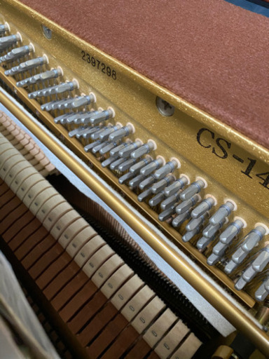 ワインレッドのお洒落なカワイピアノ Cs 14s Oha 荒子の鍵盤楽器 ピアノの中古あげます 譲ります ジモティーで不用品の処分