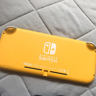 ニテンドースイッチライト　イエロー【美品】