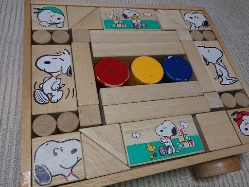 Snoopy スヌーピーの楽しいつみき 中古 M A 高槻のおもちゃ 知育玩具 の中古あげます 譲ります ジモティーで不用品の処分
