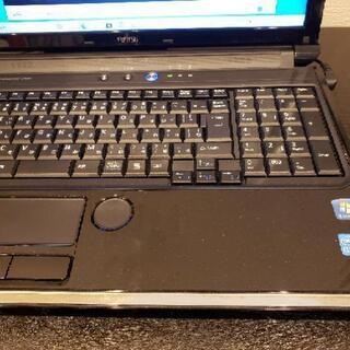 Core i5 SSD250GB FUJITSU WEBカメラ内臓 Core i5 SSD250GB FUJITSU WEBカメラ内臓