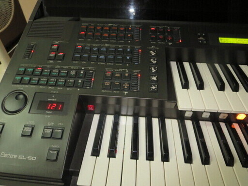 電子ピアノ別館倉庫場所浦添市安波茶で保管中