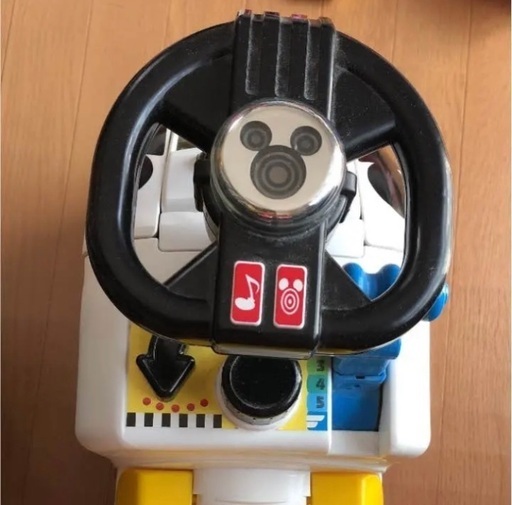 ⭐️美品⭐️それいけ!アンパンマン DX 手押し三輪車 美品アンパンマン