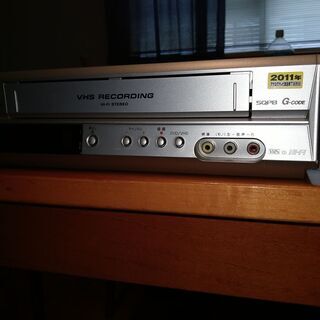 Victor HR-DV5 ビクター　VHS DVDプレーヤー　...