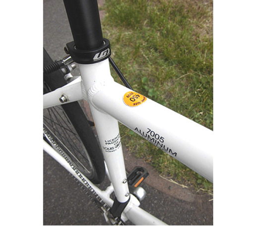 ルイガノ クロスバイク フレームサイズ450mm 8段変速 ホワイト 白 LOUIS GARNEAU RSR-V 7005 ALUMINUM TUBING 自転車 切替 マウンテンバイク ロードバイク 札幌 本郷通店 ルイガノ クロスバイク フレームサイズ450mm 8段変速 ホワイト 白