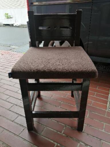 お蕎麦屋さんにありそうな和風の椅子です りんぞう 横浜の椅子 チェア の中古あげます 譲ります ジモティーで不用品の処分