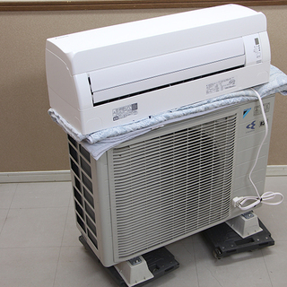 中古美品 17年製 DAIKIN ダイキン ルームエアコン クー...