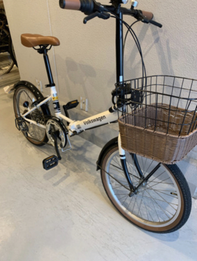 24時間SALE❗️20インチの降りたたみ自転車