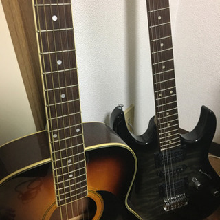【2本】エレキギターとアコギ　ミニアンプセット