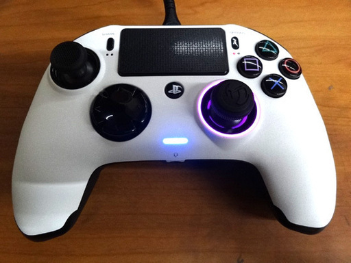 PS4 ナコン エボリューション プロ コントローラー 2 nacon EVOLUTION