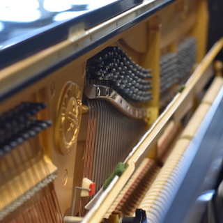 中古ヤマハアップライトピアノ　U3Ｈ（1977年製）