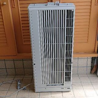 売約済み コロナルームエアコンウインドウ形 CW-FA1619 2019年製