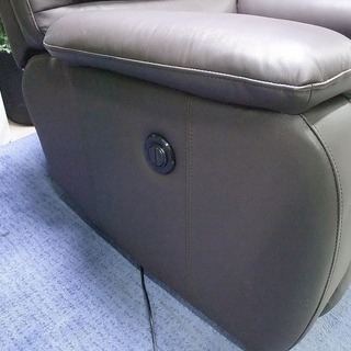 R1422) ニトリ 電動リクライニングソファ シングル ソファ 店頭取引大歓迎♪