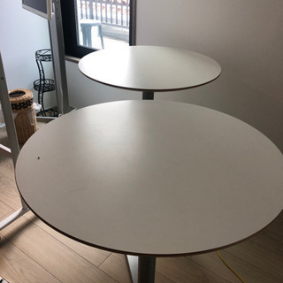 シンプル　丸テーブル