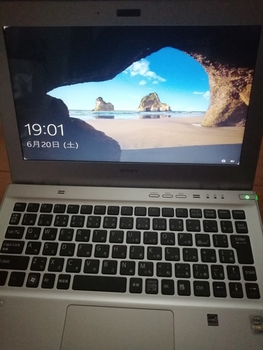 大人気SONY VAIO　高性能第3世代Core i5搭載 メモリ6G HDD500G＋SSD(キャッシュ用) Wifi対応 HDMI出力　USB3.0 軽量持ち運び(約1.42 kg) 最新Windows10搭載