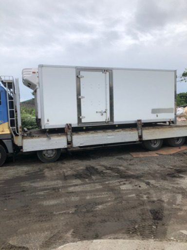 人気の保冷車色々あります☆人気のシャッター車も入荷☆ 人気の保冷車色々あります☆人気のシャッター車も入荷☆