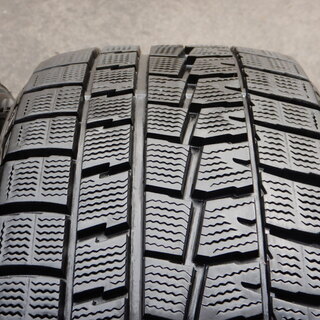 215/50Ｒ17　4本組　ダンロップスタッドレス　レガシィ、ステップワゴン