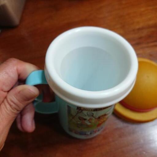 冷凍庫に入れてシャーベットが作れるコップ あき 南越谷の子供用品の中古あげます 譲ります ジモティーで不用品の処分