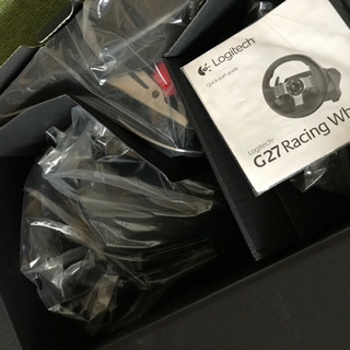 取引き中)Logitech G27 Racing Wheel ステアリングコントローラー