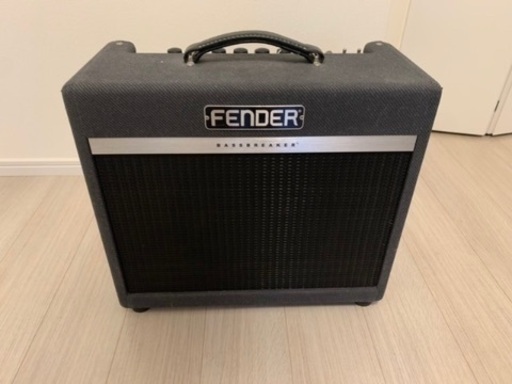2017年購入のfender bass breaker 15 combo
