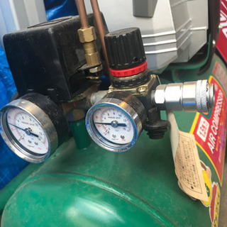 良品 エアーコンプレッサー AC15-30