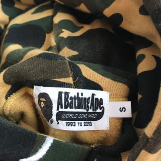 A BATHING APE パーカー