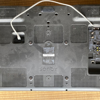 液晶テレビ　シャープAQUOS３２型2010年製
