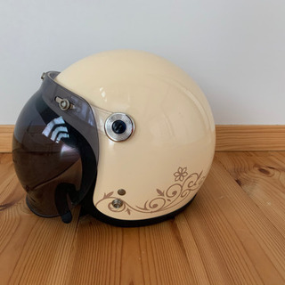 ヘルメット　レディースサイズ