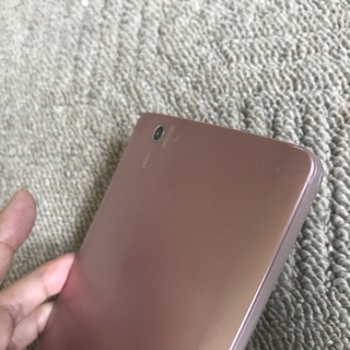 カバー付き お風呂で漫画 8インチ防水タブレット Qua Tab Px ゆうき 伊東のタブレット Pcの中古あげます 譲ります ジモティーで不用品の処分