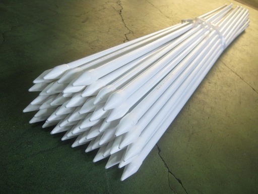 ★電柵用資材★樹脂被膜鋼管16mm×1.5m【50本】★送料無料★未使用★白色★支柱★獣害★園芸★家庭菜園★
