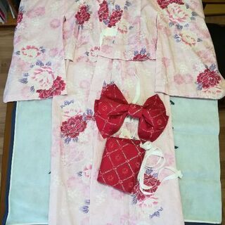 140cm女の子用浴衣譲ります。