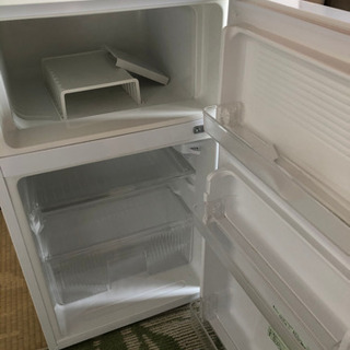 ノンフロン冷凍冷蔵庫2015年製ユーイング