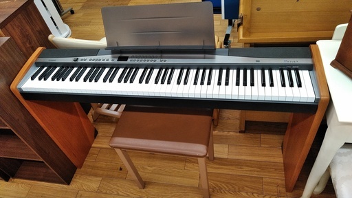 CASIO　電子ピアノ　PX-300