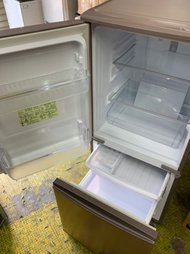 冷蔵庫 SHARP 2019年 一人暮らし 単身 2ドア 137L SJ-D14E-N シャープ つけかえどっちもドア 川崎 SG
