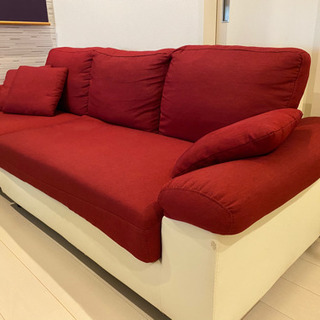 赤と白の可愛いソファです！「購入者決定済です」