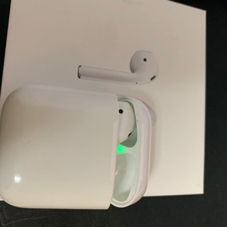 airpods 初代　正規品　本体と左耳のみ