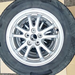 プリウス50　純正タイヤホイール195/65R15　未使用カバーあり