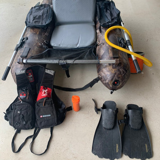 フローター　ゼファーボートZF158VH  バス釣り