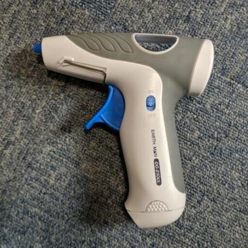 電池式グルーガン とりとり 石見のその他の中古あげます 譲ります ジモティーで不用品の処分 電池式グルーガン とりとり 石見のその他の中古あげます 譲ります ジモティーで不用品の処分