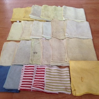 無料 使い古しタオル バスタオル フェイスタオル 正方形 マイクロファイバー込 使い捨てウエスに 洗車 掃除 牧場使用などに ちゃちゃ バスセンター前の掃除用具 モップ 雑巾 の中古あげます 譲ります ジモティーで不用品の処分