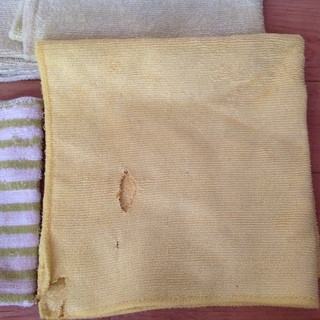 無料 使い古しタオル バスタオル フェイスタオル 正方形 マイクロファイバー込 使い捨てウエスに 洗車 掃除 牧場使用などに ちゃちゃ バスセンター前の掃除用具 モップ 雑巾 の中古あげます 譲ります ジモティーで不用品の処分