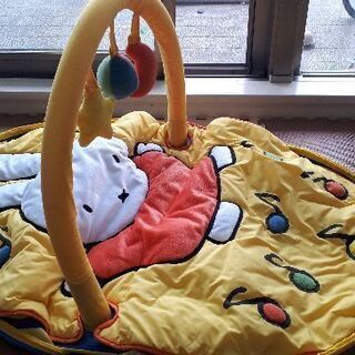 ミッフィー持ち運びプレイマット まちゃ 是政のベビー用品 おもちゃ の中古あげます 譲ります ジモティーで不用品の処分