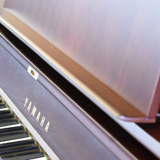 木目中古ヤマハアップライトピアノ　W-102B(1971年製)