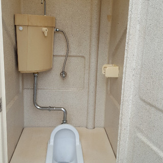 限定1台＆洗浄済み】水洗トイレ(物置小屋、個室空間の確保も可能)です。