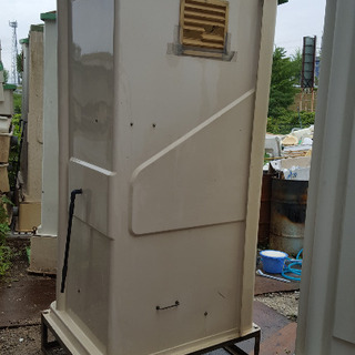 【限定1台＆洗浄済み】水洗トイレ(物置小屋、個室空間の確保も可能)です。 限定1台＆洗浄済み】水洗トイレ(物置小屋、個室空間の確保も可能)です。